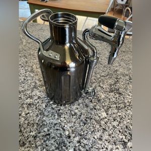 Gently used Ukeg by Growler Werks. Nitro Cold Brew coffee keg